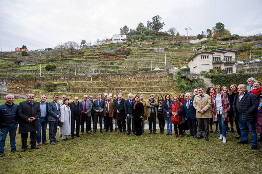 O presidente da Xunta participou na presentación do Plan Ribeira Sacra como Patrimonio Mundial e na sinatura da orde pola que se aproba o Plan especial de protección, infraestruturas e dotacións do consorcio local dos Peares.