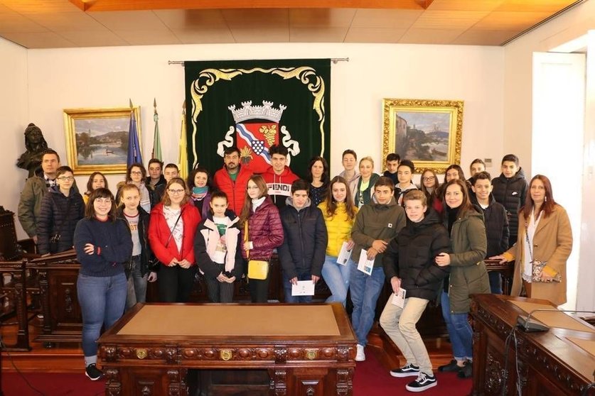 Fotografía de una reciente visita a Arcos de Valdevez de alumnos y profesores oriundos de Bulgaria, Polonia, Rumanía y Turquía. 