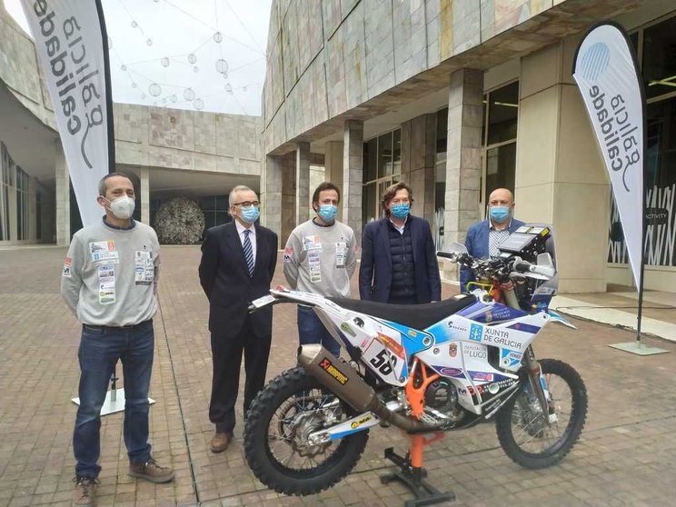 Para la edición de 2021, la Secretaría General para el Deporte y Galicia Calidade colaborarán con el piloto lucense a través de sendos contratos que patrocinan las acciones promocionales de la participación del Club Team Monforte Rally en el Rally Dakar.