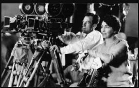 Lois Weber, primera mujer en filmar un largometraje.