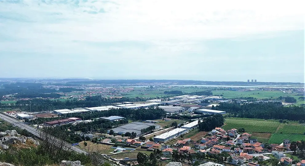 Esta obra reveste-se de uma grande importância, enquanto melhoramento dos acessos a residentes, mas também ao Monte de Faro, onde se pretende criar uma zona de lazer e miradouro.