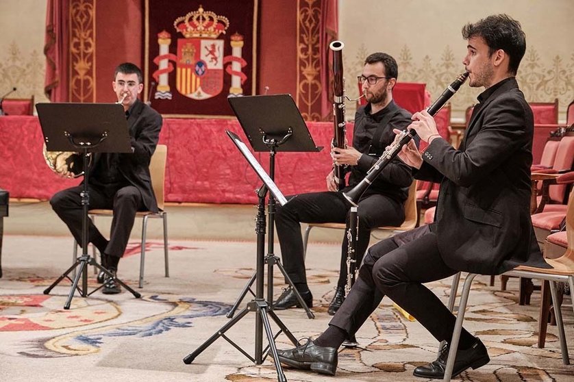 Os violinistas Clara Pedregosa e Christian Casanova, Vicent Máñez á viola, Clara Martínez ao violoncello e Bernardino Assunçao ao clarinete.