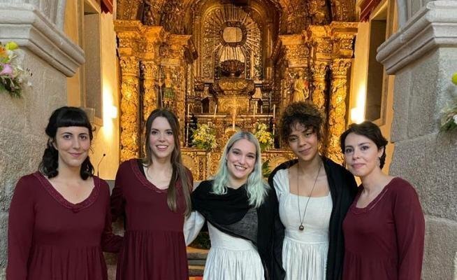 Origo Ensemble é essencialmente vocal, com repertório sacro de cariz medieval, bizantino e renascentista, incluindo pequenos apontamentos sobre a narrativa das peças, os compositores e outras curiosidades da história da música.