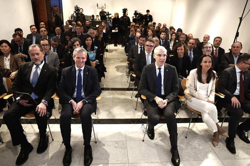 El presidente de la Xunta presentó en Madrid la sociedad público-privada Impulsa Galicia.