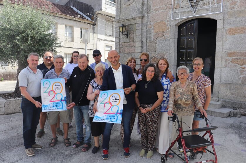 El alcalde, Alejandro Lorenzo, y los organizadores.