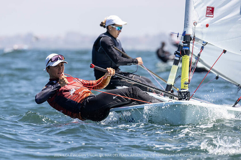 Ana Moncada. MATÍAS CAPIZZANO. ILCA 6 Women's World Championship, Mar del Plata, Argentina.