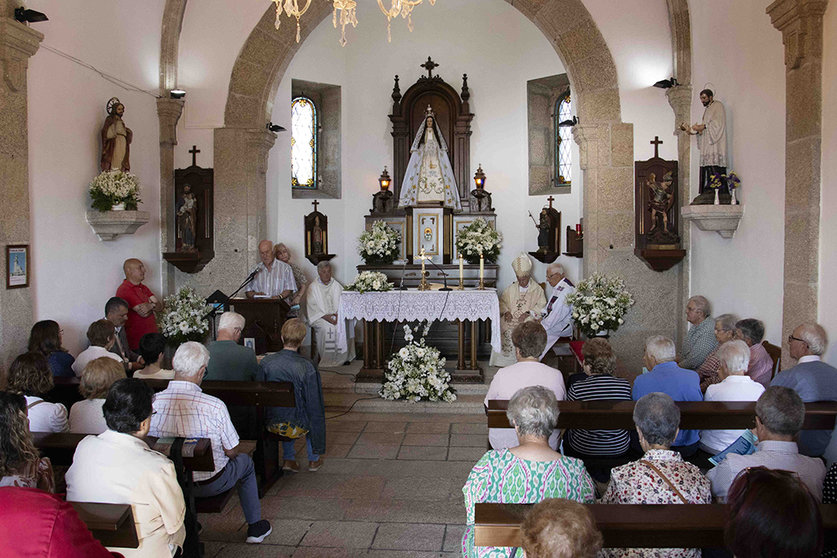 Teis celebrará las fiestas de la Virgen de las Nieves con una misa solemne presidida por el obispo, procesiones y diversas actividades religiosas y culturales.