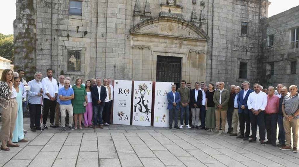 La directora xeral de Patrimonio Cultural y el delegado territorial de la Xunta en Ourense participan en la conmemoración de la vez primera que se empleó "Rovoyra Sacrata".