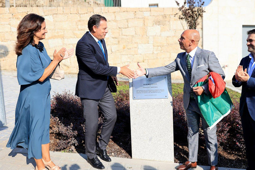 Primeiro-Ministro Luís Montenegro e Ministra da Cultura, Dalila Rodrigues, na inauguração do equipamento cultural Ponto C, Penafiel.