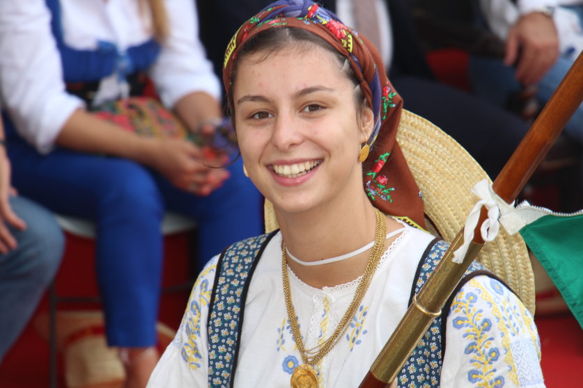 Una limiana ataviada con un traje típico del mundo rural. ARCHIVO DL-G/ROBERTO LEDO.