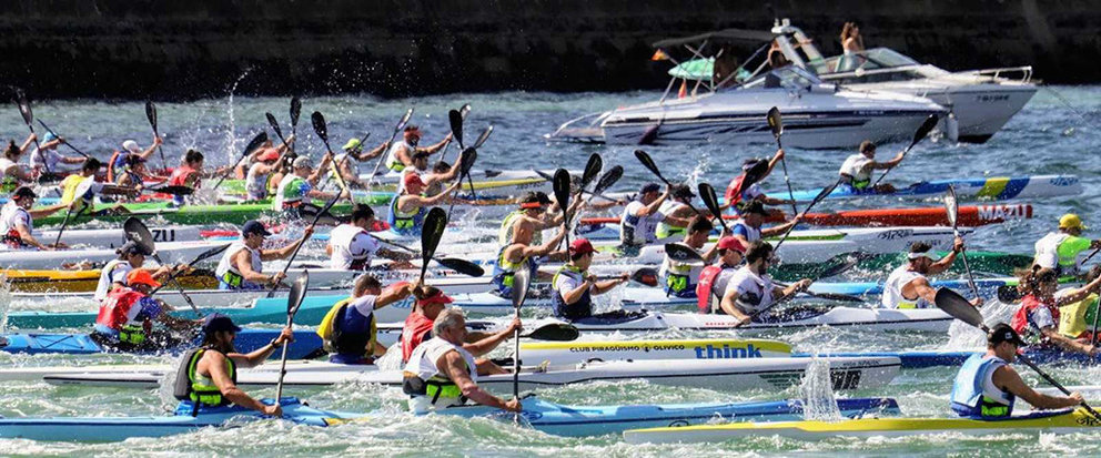 2024-10-05 Una salida de Kayak de Mar en la Semana Abanca en aguas de las Rías Baixas (Foto Moebius)