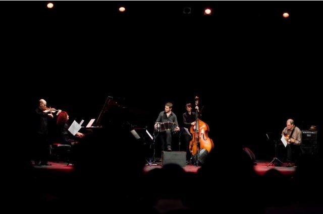 O Quinteto Nuestro Tiempo traz a magia do tango para Bragança