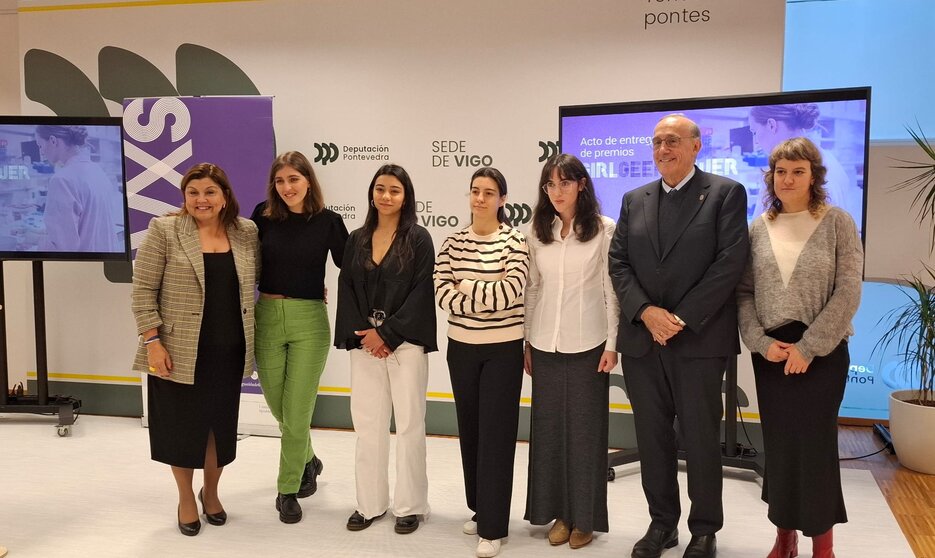 La Diputación de Pontevedra y la Universidad de Vigo premiaron a cuatro estudiantes destacadas en STEM.