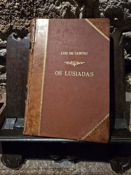 Edição de 'Os Lusíadas' que pertence à biblioteca do Pazo Victorino, em Ponte de Lima.