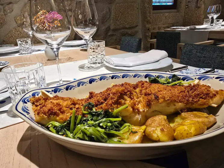 Bacalhau com broa, en restaurante PIMM'S en Ponte de LIma.